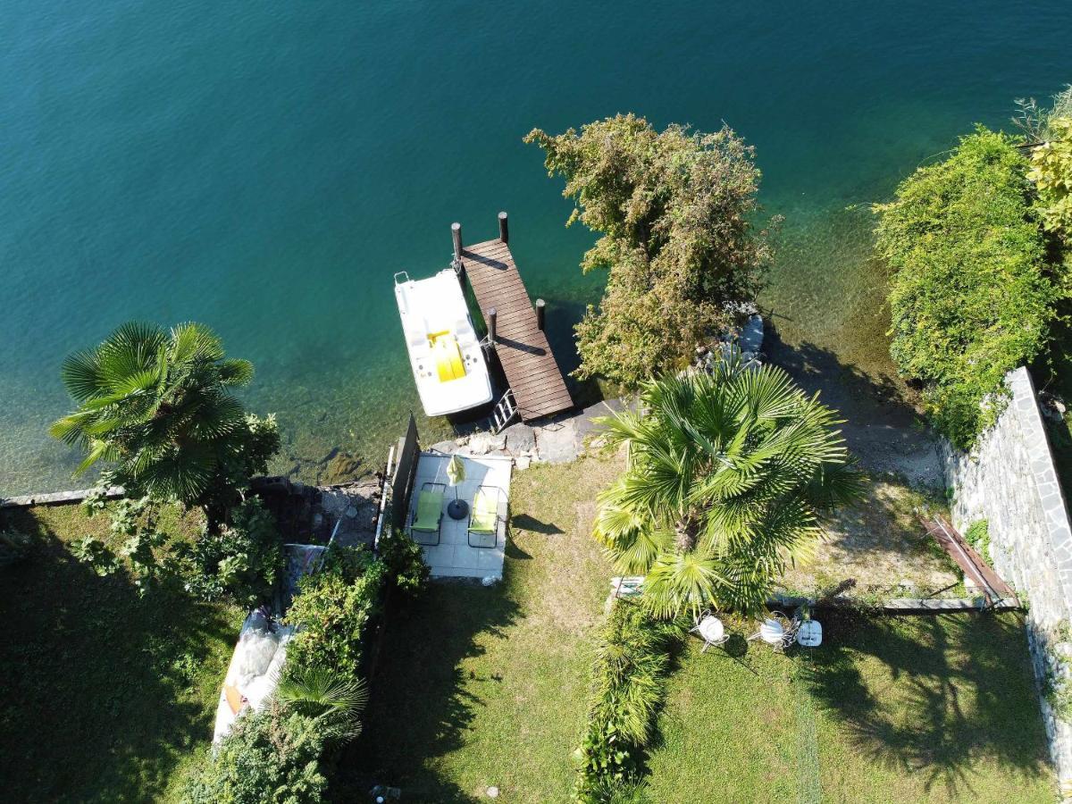 Il Glicine Appartamento Con Darsena Privata A Lago Pettenasco Εξωτερικό φωτογραφία