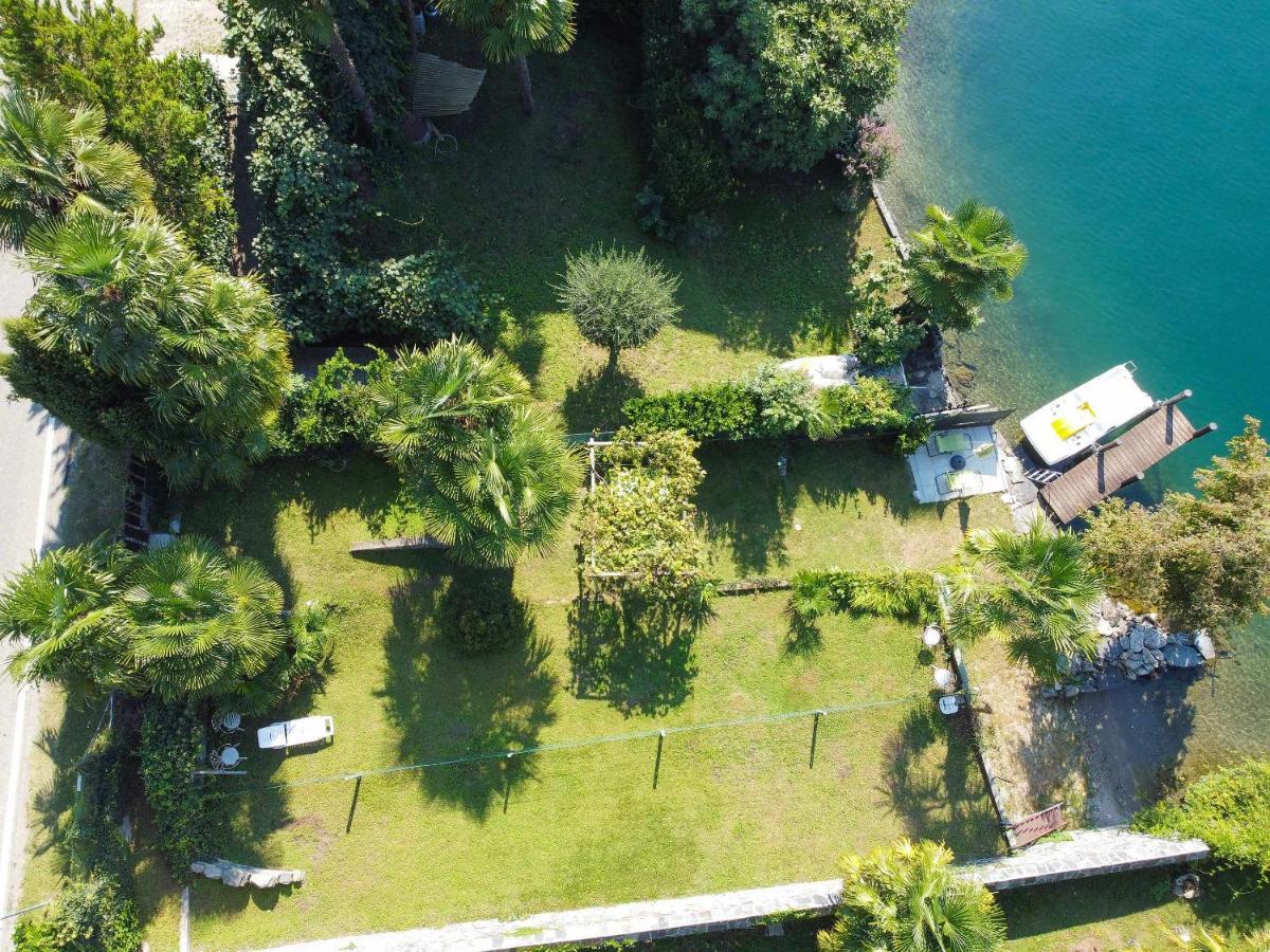 Il Glicine Appartamento Con Darsena Privata A Lago Pettenasco Εξωτερικό φωτογραφία